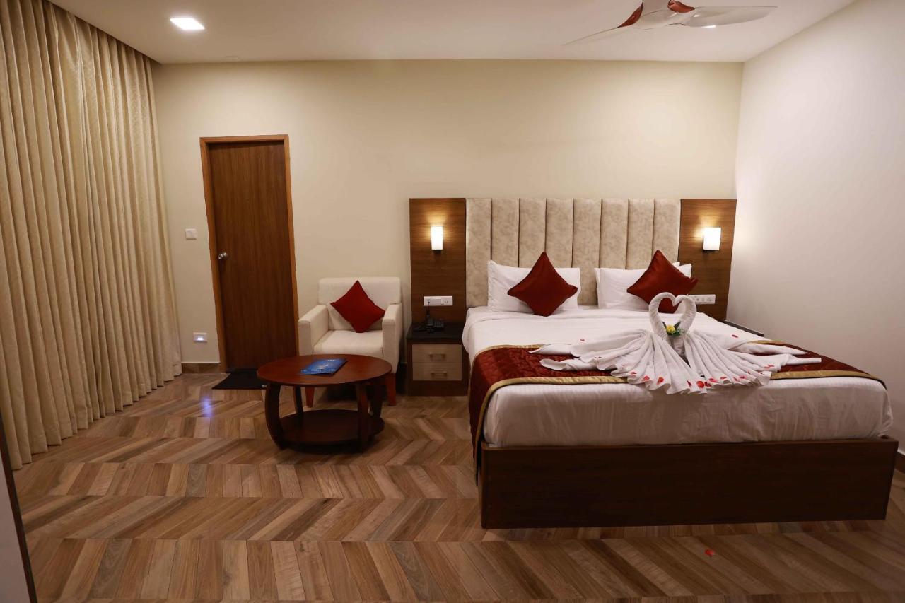 Hotel Bluemoon Тирунелвели Экстерьер фото
