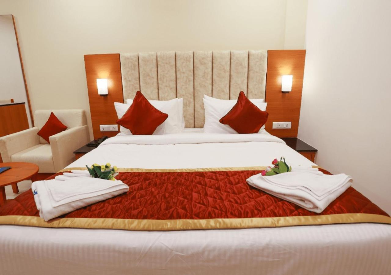 Hotel Bluemoon Тирунелвели Экстерьер фото